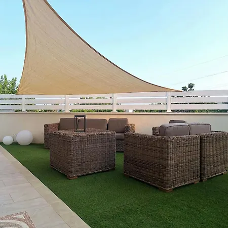 فندق مبيت وإفطار La Maison De Maria En Calabre