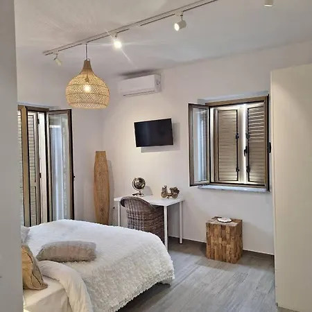 La Maison De Maria En Calabre