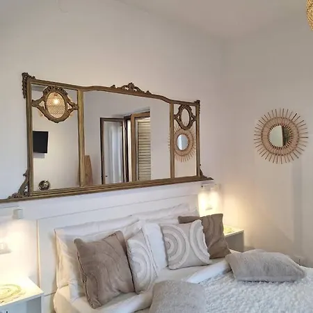 Alojamento de Acomodação e Pequeno-almoço La Maison De Maria En Calabre *