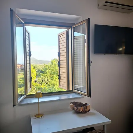 فندق مبيت وإفطار La Maison De Maria En Calabre *